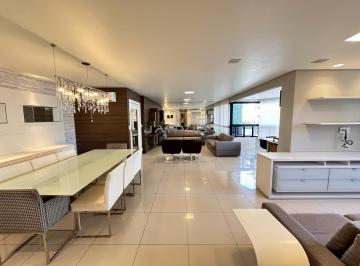 Apartamento · 157m² · 3 Quartos · 3 Vagas · Apartamento a venda na Ponta Verde, mobiliado. R$1.680.000,00