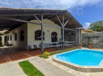 Casa · 300m² · 5 Quartos · 2 Vagas · Casa com 5 dormitórios para Venda no Cruz das Almas