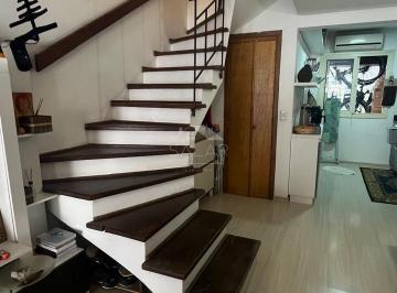 Casa · 3m² · 2 Quartos · 2 Vagas · 🏡 Seu novo lar espera por você em Canoas!