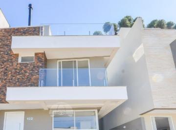 Casa de 3 quartos, Curitiba · Imponente Sobrado triplex no Santa Cândida