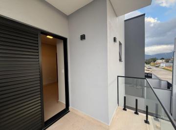 Casa · 2 Quartos · 2 Vagas · Casa Nova para Locação no Flora Rica II