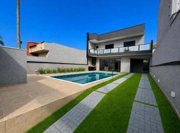 Casa · 360m² · 3 Quartos · 4 Vagas · Casa Nova Moderna com 3 Suítes com Piscina no Oasis
