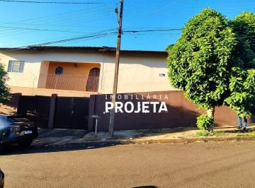 a8a1fb75a907f033daab0ec82cc93a52680f36be · Casa com 3 dormitórios à venda, 238 m² por R$ 450.000,00 - Vila Liberdade - Presidente Prudente/SP