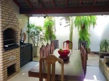 Casa · 225m² · 4 Quartos · 4 Vagas · Casa à venda no bairro Santa Rosa - Uberlândia - MG