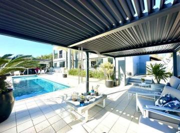 Casa · 503m² · 5 Quartos · 5 Vagas · Casa 5d (3 suítes), 437m², 4 vagas, vista mar e sustentável à venda no bairro João Paulo