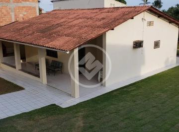 Casa · 1200m² · 3 Quartos · 4 Vagas · Excelente casa de 3 quartos em 4 lotes a menos de 150m da praia
