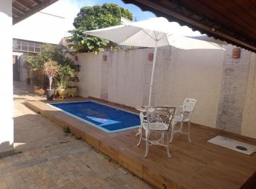 Casa de 1 quarto, Jundiaí · Casa de bairro, proximo pisto de combustivel, supermercado, proximo saida, para sao paulo.