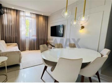 Apartamento · 64m² · 2 Quartos · Apartamento 2 Quartos Reformado na Asa Sul, Ótimo Investimento