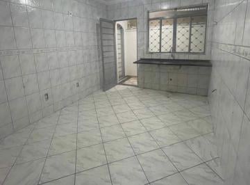 Casa · 200m² · 3 Quartos · 4 Vagas · Casa com 3 quartos, 1 suíte e 4 vagas à venda no Parque Residencial Jaguari em Americana 