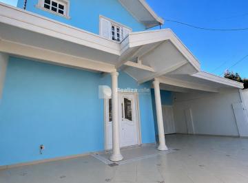 Casa · 220m² · 3 Quartos · 3 Vagas · Excelente Sobrado com 3 Suítes, Piscina e Área Gourmet na Vila Maria – 220m² / 5 Banheiros