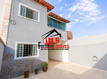Casa · 214m² · 3 Quartos · 3 Vagas · Casa à Venda com 3 Quartos, Varanda e 3 Vagas no Santa Terezinha – Belo Horizonte/MG