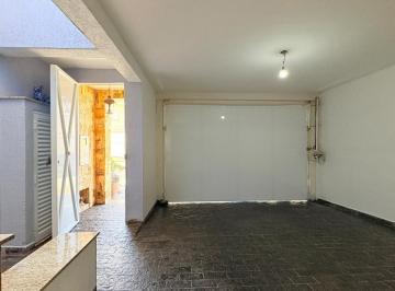 694fd890-4d2a-4f15-a7c9-938ebc296f2a · Atraente sobrado para venda em Jardim Regina com 4 quartos, sendo 1 suíte, 277m²