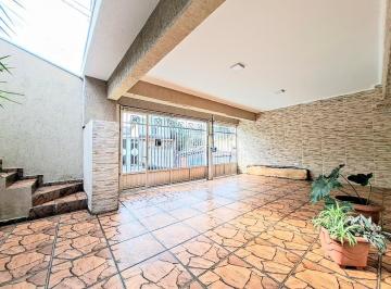 a15ca392-fd01-4c80-8fd2-39dc8b5041e5 · Imperdível sobrado para venda em Vila Mirante com 3 quartos, sendo 1 suíte, 131m²