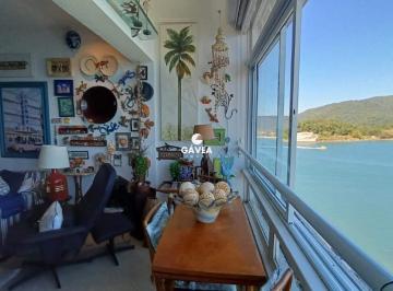 Apartamento · 90m² · 1 Quarto · 1 Vaga · Apartamento à venda no Ponta da Praia em Santos.