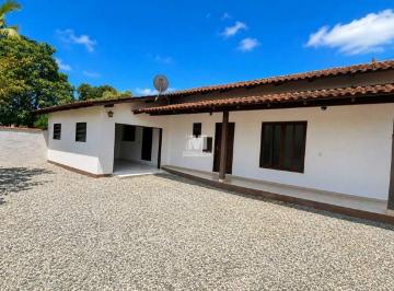 Casa · 120m² · 4 Quartos · 1 Vaga · Casa com 4 dormitórios para locação no Guarani