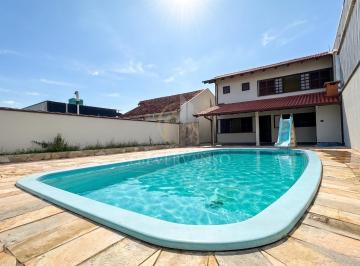 Casa · 290m² · 5 Quartos · 2 Vagas · Sobrado em Cohapar - Guaratuba