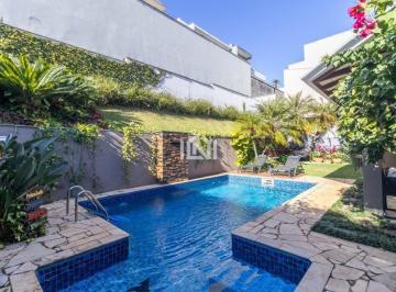 casa a venda no condominio golf village - piscina · Casa à venda - na Granja Viana