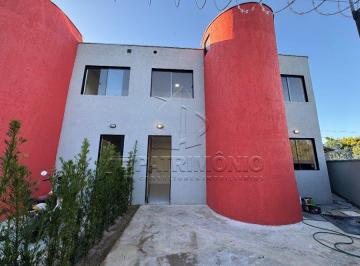 Casa · 60m² · 2 Quartos · SOBRADO COM 2 QUARTOS - Laranjeiras