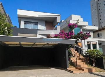 3wxz8wcwrnd11781580204023.jpg · Casa com 3 dormitórios à venda, 221 m² por R$ 1.900.000,00 - Urbanova - São José