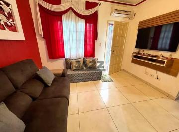 Casa · 50m² · 2 Quartos · 2 Vagas · Casa 2 dormitórios com 1 suite em Condomínio no bairro Caiçara, em Praia Grande.