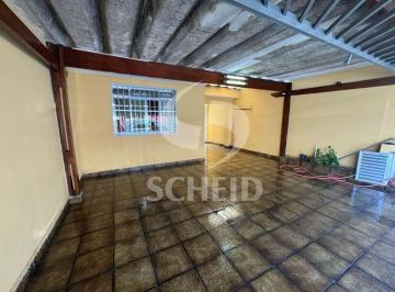 Casa · 127m² · 1 Quarto · 2 Vagas · Casa Térrea no Campo Grande, 1suíte e espaço que pode ser quarto, salas de estar/jantar e 2 vagas.