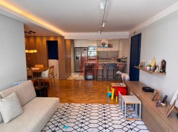 Apartamento · 115m² · 3 Quartos · 1 Vaga · Apartamento reformado e mobiliado a venda em Moema Pássaros.
