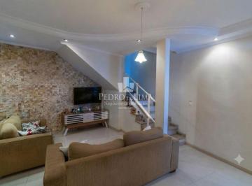 Casa · 70m² · 3 Quartos · 3 Vagas · Sobrado frontal, 3 dormitórios sendo 2 suítes, 3 vagas e varanda no Cangaíba