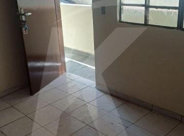 Casa · 40m² · 1 Quarto · Casa com 1 quarto, sala, cozinha, banheiro e área de serviço