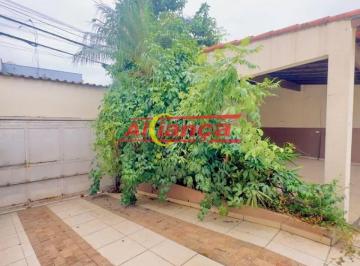 Casa · 250m² · 3 Quartos · 6 Vagas · Casa à venda com 250m², 3 quartos e 6 vagas