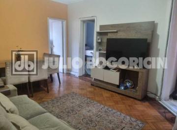 Apartamento · 71m² · 2 Quartos · varandinhasala2qtosexcelentelocalização