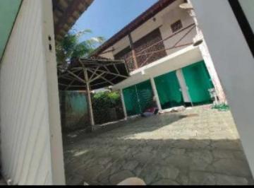 Casa · 230m² · 4 Quartos · 3 Vagas · Casa em Condomínio : Duplex / Residencial / Vargem Pequena