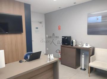 Recepção · Oportunidade - Ponto Comercial - Vila Adyana - 260m².