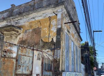 Comercial · 453m² · Vendo casa na Rua do Imperador de 561 m²  - Centro