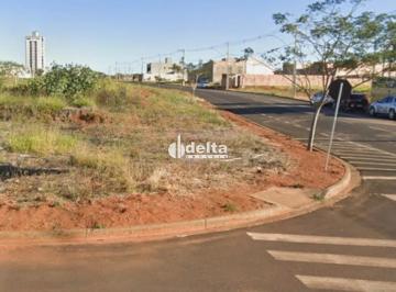 Terreno · 612m² · Terreno disponível para venda no bairro Verde Umuarama com 612,62 m com projeto para construção de 5