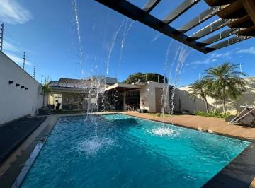 Casa · 232m² · 4 Quartos · 2 Vagas · Casa/Sobrado Casa em Maringá