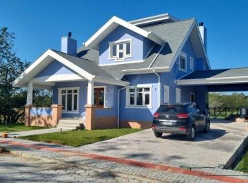 92f7e7b274fe80cdeb9c794db8e370070d69397b · Casa com 4 dormitórios à venda, 245 m² por R$ 2.290.000 - Sul do Rio - Santo Amaro da Imperatriz/SC
