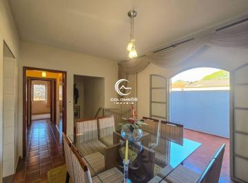 68cebc6aac788d41f701603aaa69b37ed5310010 · Casa à venda no Jardim Santa Genebra, Campinas. 172m², 4 dorms (1 suíte com banheira), quintal com c
