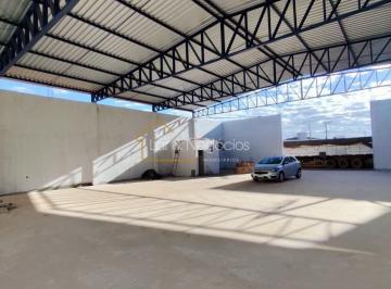 Comercial · 458m² · Barracão Amplo e Estruturado no Bairro Gramado