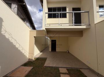 Casa · 118m² · 3 Quartos · 2 Vagas · Casa Geminada em Candida Ferreira, Contagem/MG
