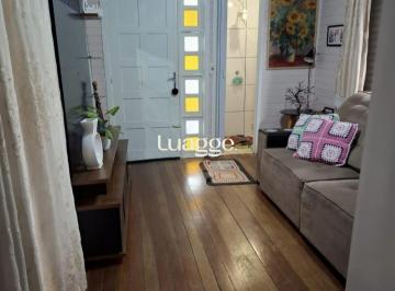 Casa · 415m² · 3 Quartos · 2 Vagas · RGI vende excelente casa com grande potencial de ampliação, ideal para quem busc