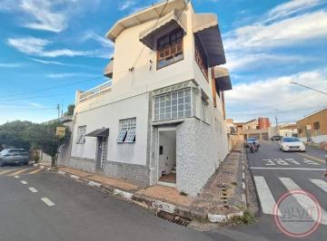 Casa · 300m² · 3 Quartos · 3 Vagas · Casa para alugar em Centro de 300.00m² com 3 Quartos, 1 Suite e 3 Garagens