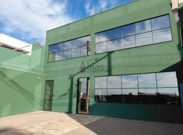 Comercial · 283m² · 4 Vagas · Prédio Inteiro em Jardim Macarengo  -  São Carlos