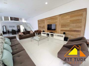 Casa · 701m² · 4 Quartos · 6 Vagas · Casa para venda em Independência de 701.48m² com 4 Quartos, 4 Suites e 6 Garagens
