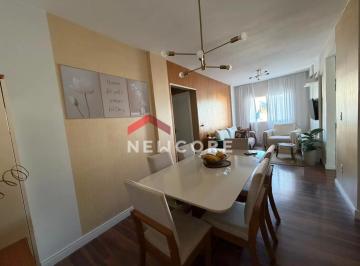 Apartamento · 60m² · 2 Quartos · 1 Vaga · Apartamento em Rua 422 - Meia Praia - Itapema/SC