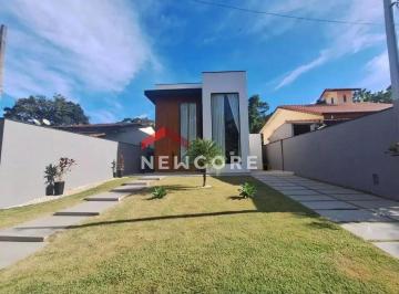 Casa · 278m² · 4 Quartos · 4 Vagas · Sobrado em Rua dos Cambucis - Park Imperial - Caraguatatuba/SP