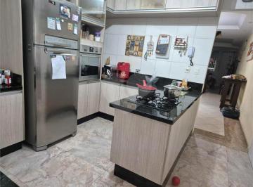 Casa · 125m² · 5 Quartos · 2 Vagas · Casa com 5 quartos à venda em Jardim bom clima - SP