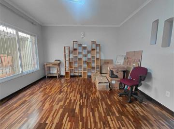 Casa · 230m² · 3 Quartos · 3 Vagas · Sobrado com 3 quartos à venda em Vila bruna - SP