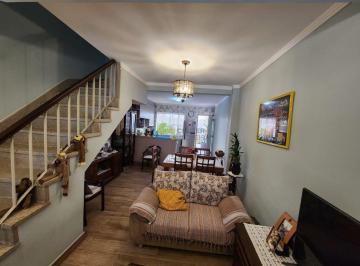 Casa · 92m² · 2 Quartos · 1 Vaga · Mirandópolis, sobrado 92m², com edícula!