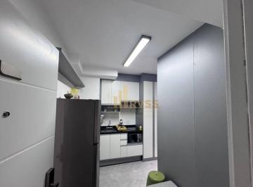 fcd30ceaa79abd4cb5160210c80e07e2b8a4ffba · Apartamento Novo (Decorado, Mobiliado e Planejado), 28 m² com 1 dormitório sendo 1 suíte a 500m do m