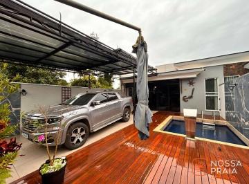 6964530b3374a30f04e4cb26c513bd8af66ecd1f · Casa Semi Mobiliada com Piscina à Venda | Região do Volta ao Mundo, 750 metros da praia– Itapoá/SC